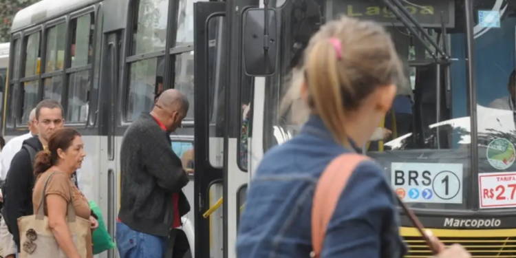 Transporte público já é gratuito em quase 150 cidades brasileiras; veja os municípios