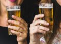 Governo cria regra “estranha” e agora população está proibida de beber cerveja das 07h até 12h neste país