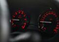 Motoristas recebem alerta sobre mudança na velocidade máxima nas rodovias no Brasil