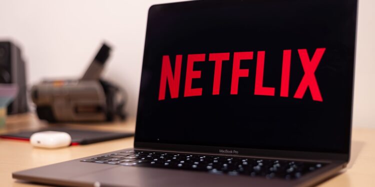 Netflix confirma nova mudança e faz alerta para quem assiste filmes pelo computador