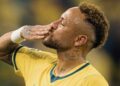 Neymar aproveita pausa na Copa e faz compra de R$ 5,5 milhões