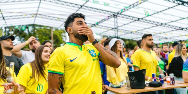 Governo adota nova regra e comércio ficará fechado durante os jogos da Copa do Mundo
