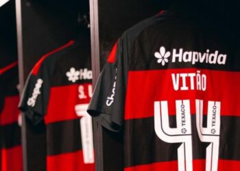 Técnico deixa o Brasil após passagem pelo Flamengo e jogadores preparam despedida